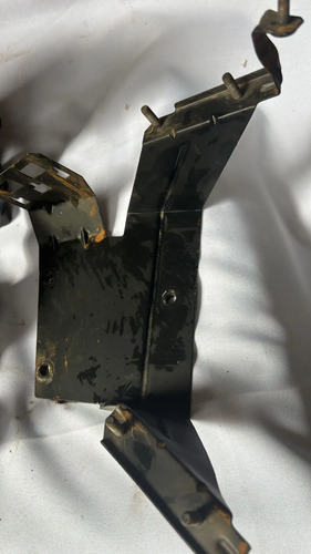 Moldura Base Bateria Bandeja Suporte Strada Looker Usado Preto - Imagem 2