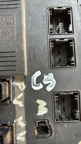 Módulo Bsm Caixa Fusível  Citroen C3 Usada Original - Imagem 6