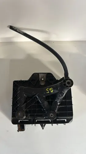 Suporte De Bateria Vw Fox Gol Saveiro G5 / G6 1.6 2008/2016 Preto - Imagem 2