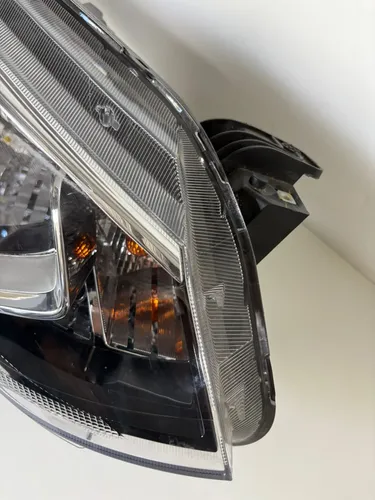Farol Lado Esquerdo Ônix Plus 2025 Original Usado Esquerdo/motorista - Imagem 6