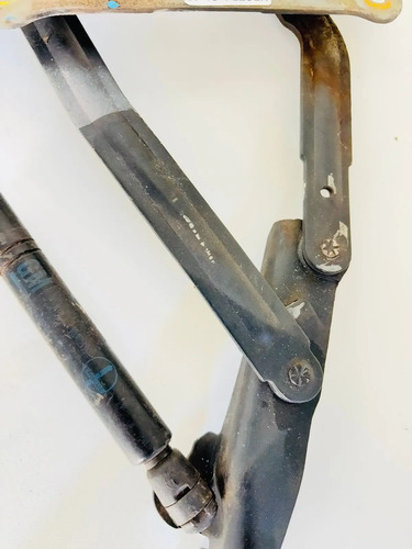 Par Braço Com Amortecedor Capô Gm Vectra 97 A 2005 - Imagem 3