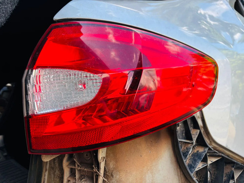 Lanterna Traseira New Fiesta Sedan 2011 A 2012 Original Direito/passageiro Vermelho - Imagem 4