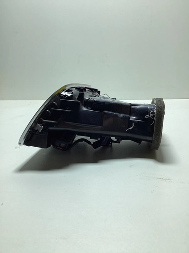 Difusor Ar Dianteiro Dir Audi Q3 2014 A 18 8u1820902b - Imagem 3