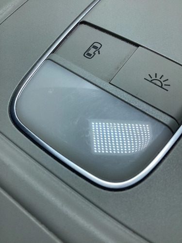 Luz Cortesia Teto Audi A3 Q3 2013 A 2019 8w0947135d - Imagem 2