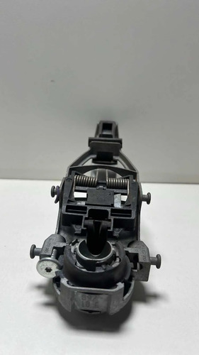 Macaneta Tras Esq Jetta Mk5 2007 A 2010 1k0837886a - Imagem 2