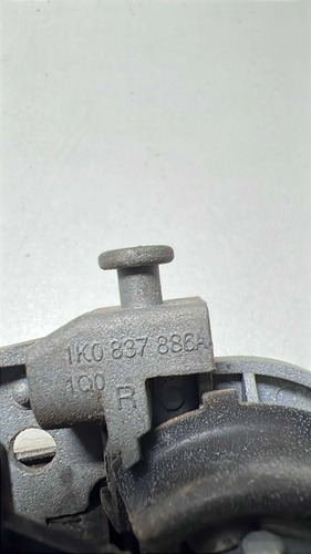 Macaneta Tras Esq Jetta Mk5 2007 A 2010 1k0837886a - Imagem 4