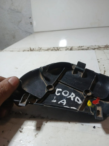 Tampa Interna Lanterna Trase Esquerda Toyota Corolla 03 A 08 Preto - Imagem 3