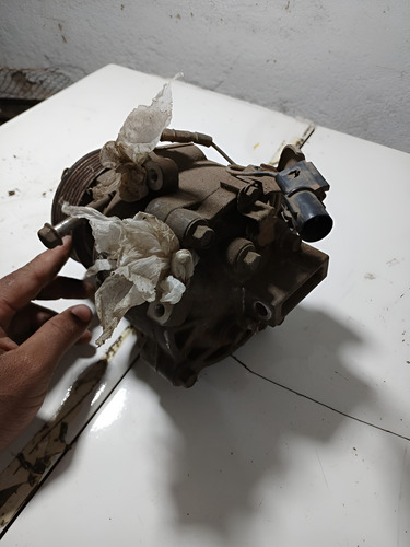 Compressor Ar Condicionado Mitsubishi Outlander 2.0 16v 2015