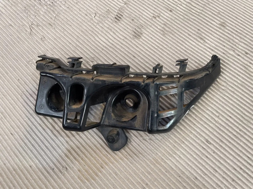 Guia Parachoque Traseiro Direito Mercedes Gla