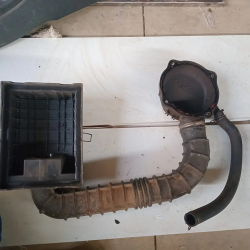 Tampa Caixa Filtro Ar Fiat Uno Fiorino 96 97 98 99 - Imagem 3