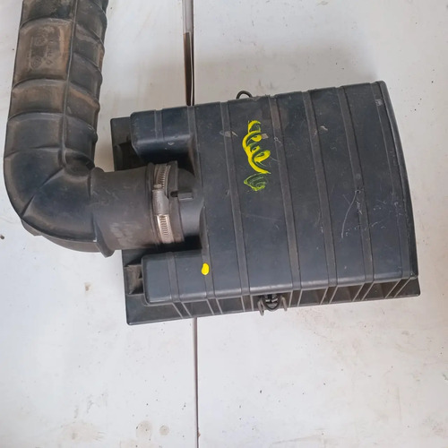 Tampa Caixa Filtro Ar Fiat Uno Fiorino 96 97 98 99 - Imagem 4