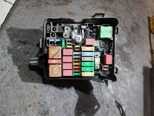 Caixa Fuzivel Pegeout 2008 Automático 2018 1.6