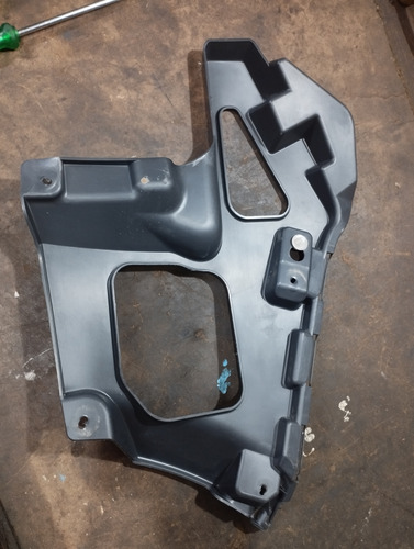 Guia Para-choque Te Renault Megane 2009 - Imagem 4