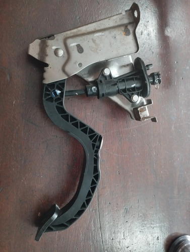 Pedal Embreagem Volkswagen Up - Imagem 4