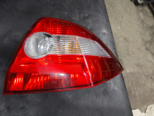 Lanterna Traseira Ld Renault Megane Sedã Direito/passageiro Vermelho - Imagem 4