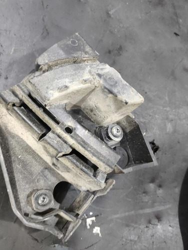 Guia Para Lama Dd Volvo C30 2009 - Imagem 3