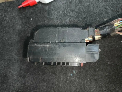 Plug Módulo Injeção Volvo C30 T5 Turbo 5cc Automático 2009 - Imagem 5