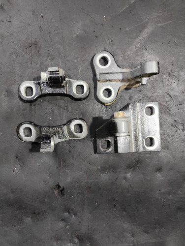 Dobradiça De Porta Ld Volvo C30 2prts 2009 - Imagem 3
