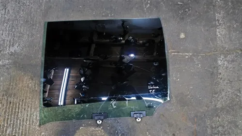 Vidro Porta Te Nissan Livina - Imagem 3