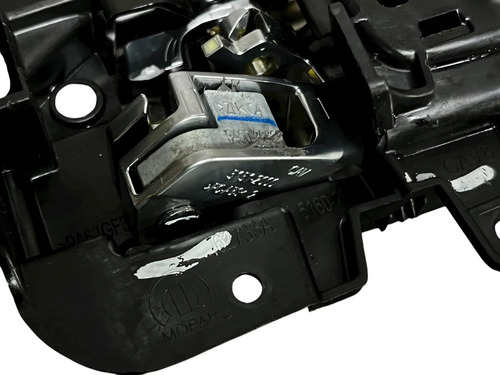 Maçaneta Dianteira Direita Jeep Compass Commander S/ Sensor Prateado Dianteira - Imagem 4