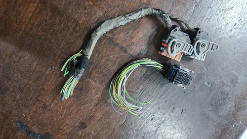 Plug Módulo Injeção Pegeout 207 1.4 - Imagem 2