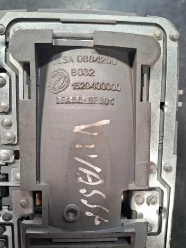 Luz De Teto Cortesia Do Fiat Punto - 0884200 - Original - Imagem 2