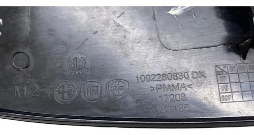 Moldura Acabamento Lanterna Direita Fiat Mobi 2016 A 2020 Preto - Imagem 2