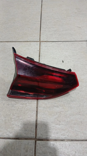 Lanterna Traseira Lado Esquerdo Tracker 2022 A 2025 26376774 Esquerdo/motorista Vermelho