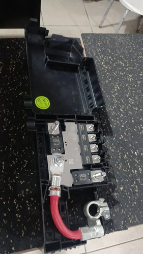 Bloco De Fusíveis Motor Gm Equinox Premier 1.5 20/2 84393428