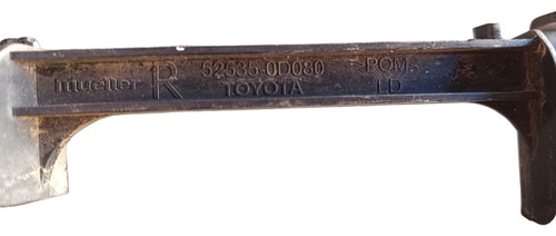 Guia Parachoque Dianteiro Direito Toyota Etios 2013 A 2021 - Imagem 3