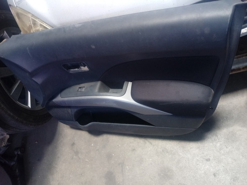 Forro De Porta Dianteiro Direito Mitsubishi Outlander 2012 - Imagem 5