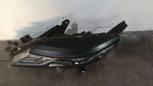 Farol Led Triton 2022 Original Hpe Lado Esquerdo Tem Detalhe Esquerdo/motorista - Imagem 3