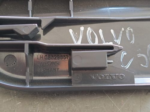 Acabamento Trilho Banco Motorista Volvo C30 S40 08629851 Preto - Imagem 4