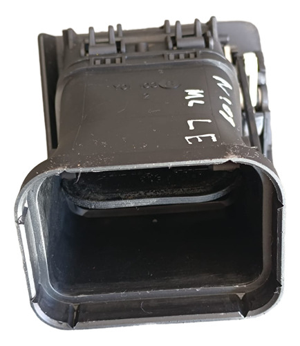 Difusor De Ar Direito Volvo C30 2.0 2007 A 2012 - Imagem 4