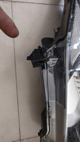 Farol Direito Honda Hrv Hr-v 2015/18 Original C/ Detalhe Direito/passageiro - Imagem 3