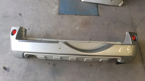 Para-choque Traseiro Pajero Tr4 2010-2013 Pequeno Detalhe - Imagem 2