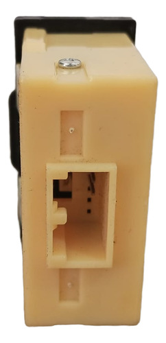 Conector Entrada Auxiliar Console Mitsubishi Asx Original - Imagem 2