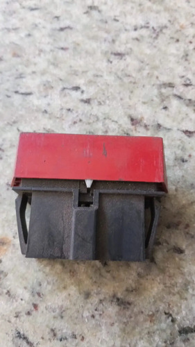 Botão Pisca Alerta Original Fiat Stilo Todos Vermelho - Imagem 3