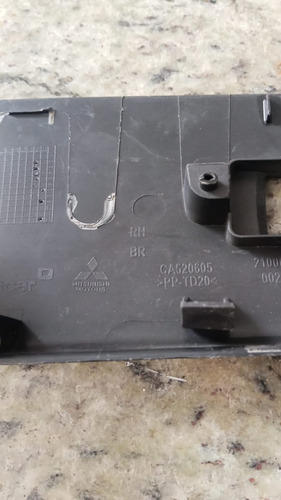 Moldura Comando Vidro Diant Dir. Mitsubishi Asx 2015 A 2020  - Imagem 3