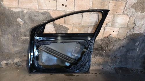 Porta Dianteira Direita Volvo V40 14/20 Tem Detalhe Dianteira Direto - Imagem 5