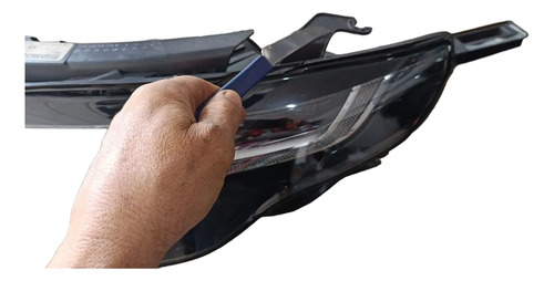 Farol Esquerdo Land Rover Discovery Sport 2015-2019 Detalhe Esquerdo/motorista - Imagem 4