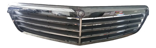 Grade Dianteira Cromada Mercedes C180 C200 C250 2007-14 Orig Prateado Brilhante
