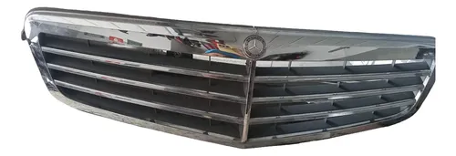 Grade Dianteira Mercedes C180 C200 C250 2007-14 Com Detalhe Cromado Brilhante