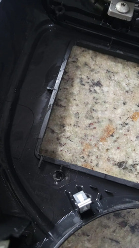 Moldura Central C/ Difusor De Ar Nissan March 2012-2015 - Imagem 5