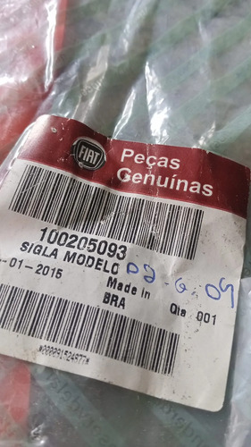 Emblema Fiat Punto Tampa Traseira 2013-2017 Original Prateado - Imagem 5