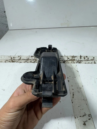 Suporte Lampada Traseira Lateral Esquerda Bongo 2004 A 2016 Esquerdo/motorista - Imagem 3