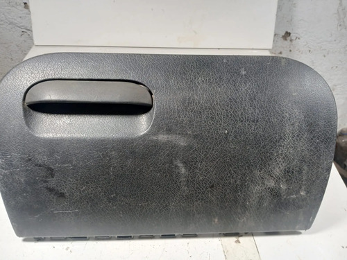 Tampa Porta Luvas Gm Celta 2001 A 2005 Com Detalhes Usado