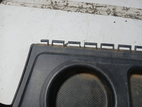 Tampa Porta Luvas Gm Celta 2001 A 2005 Com Detalhes Usado - Imagem 4