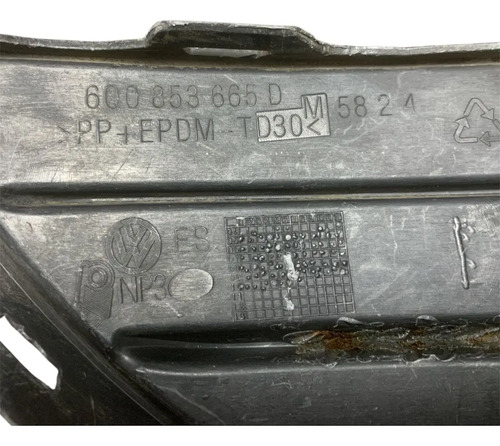 Moldura De Milha Lado Esquerdo Volkswagen Polo 2006 A 2011 Preto Esquerdo - Imagem 5