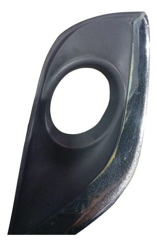 Moldura Farol Milha Nissan Versa Lado Esquerdo 2015 A 2019 Preto Esquerdo - Imagem 6